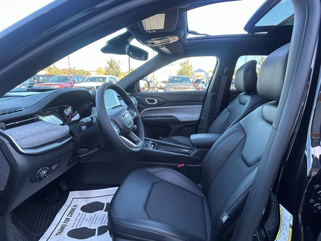 new 2025 Jeep Compass car, priced at $31,762