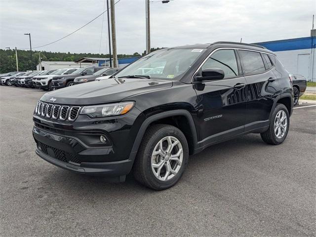new 2024 Jeep Compass car, priced at $25,385
