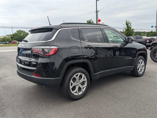 new 2024 Jeep Compass car, priced at $25,385