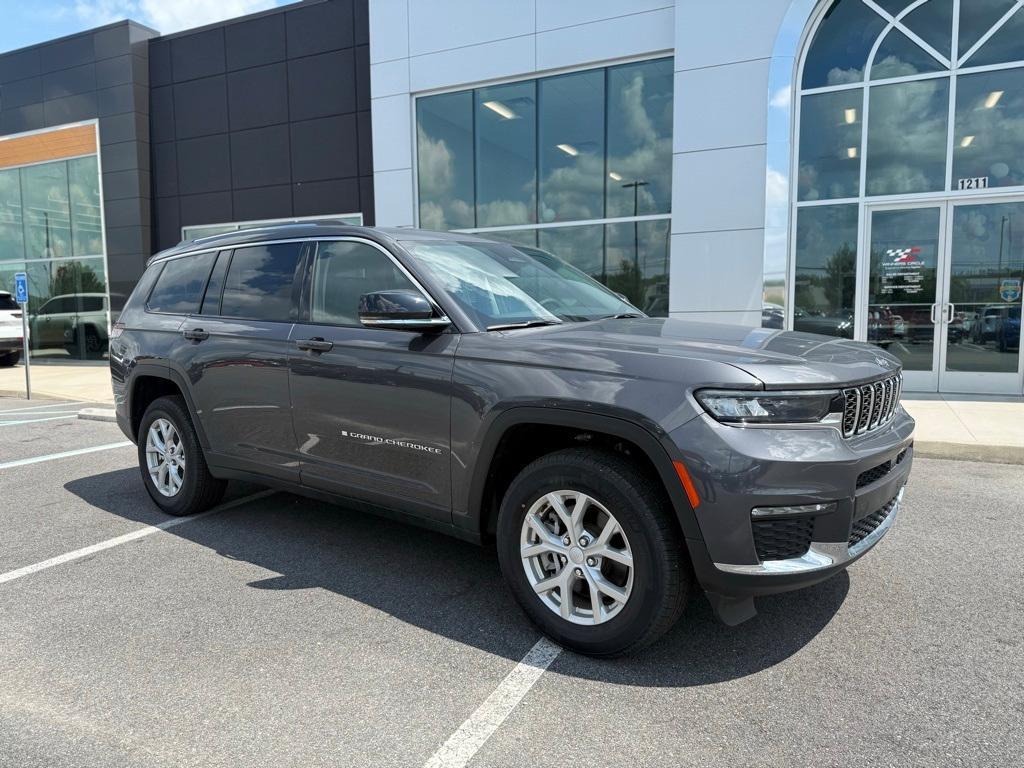 used 2023 Jeep Grand Cherokee L car, priced at $35,590