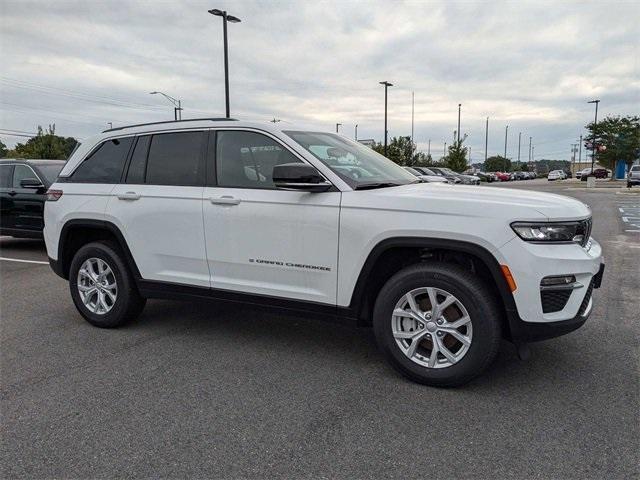 used 2023 Jeep Grand Cherokee car, priced at $35,877