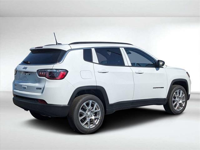 new 2024 Jeep Compass car, priced at $29,185