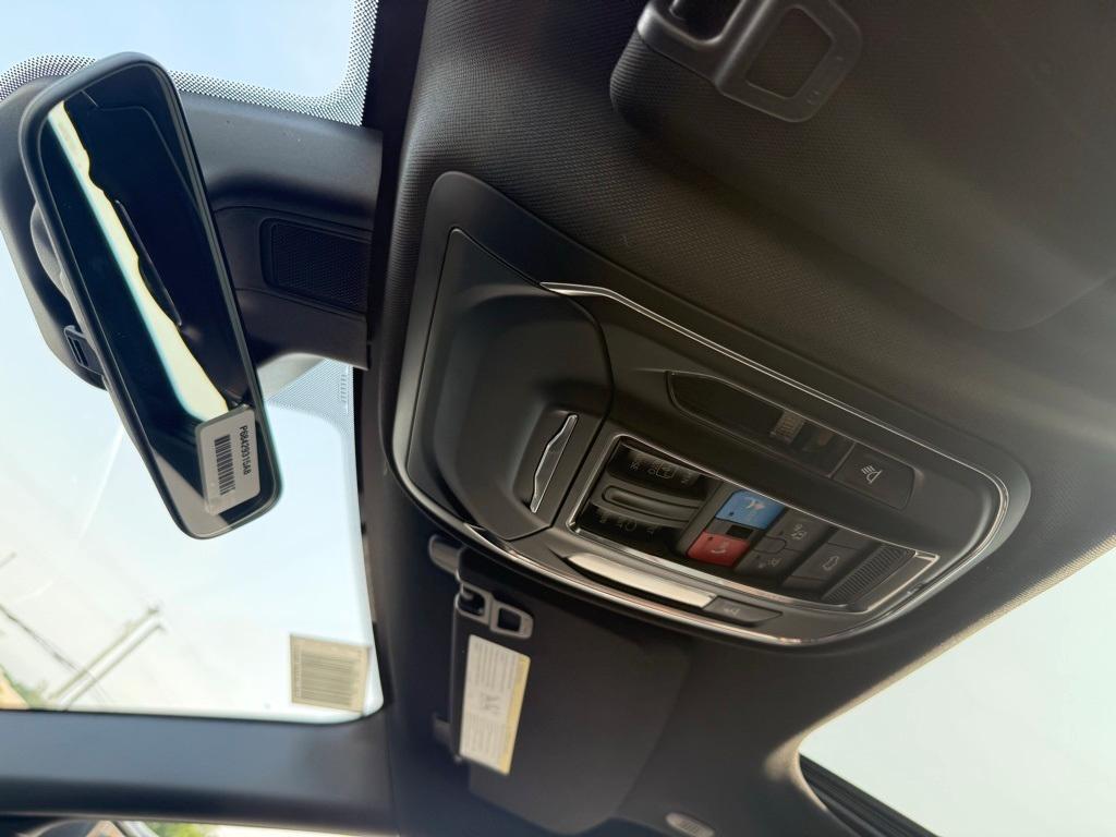 new 2025 Jeep Grand Cherokee L car, priced at $40,542