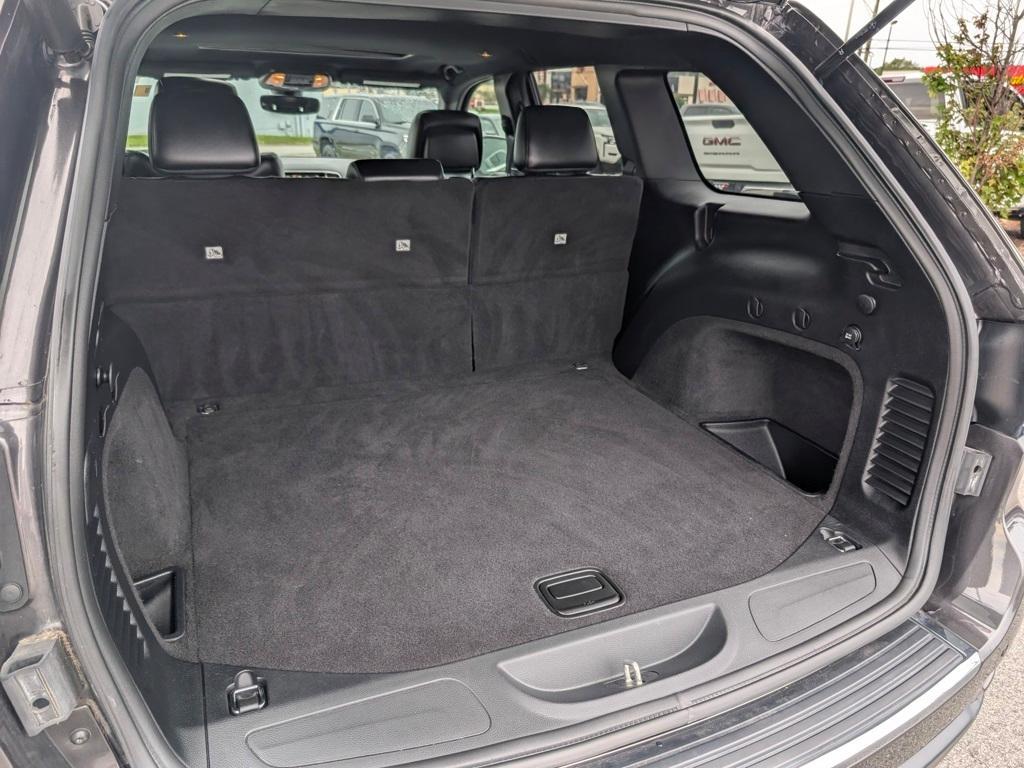 used 2021 Jeep Grand Cherokee car, priced at $25,880