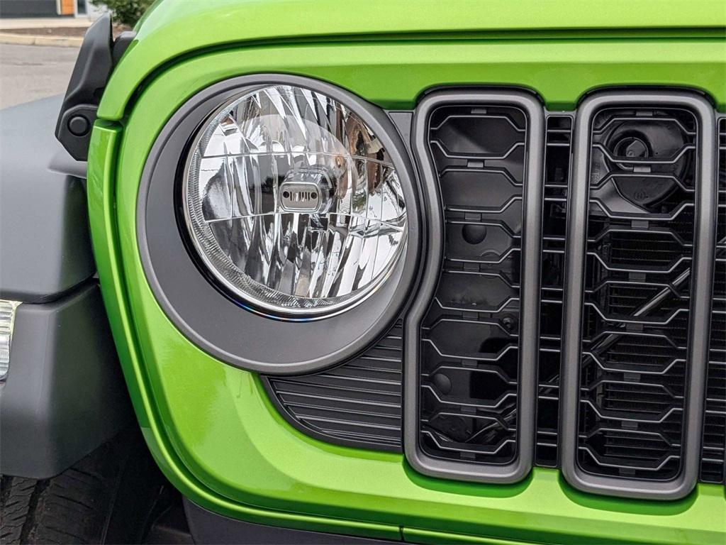 new 2025 Jeep Wrangler 4xe car
