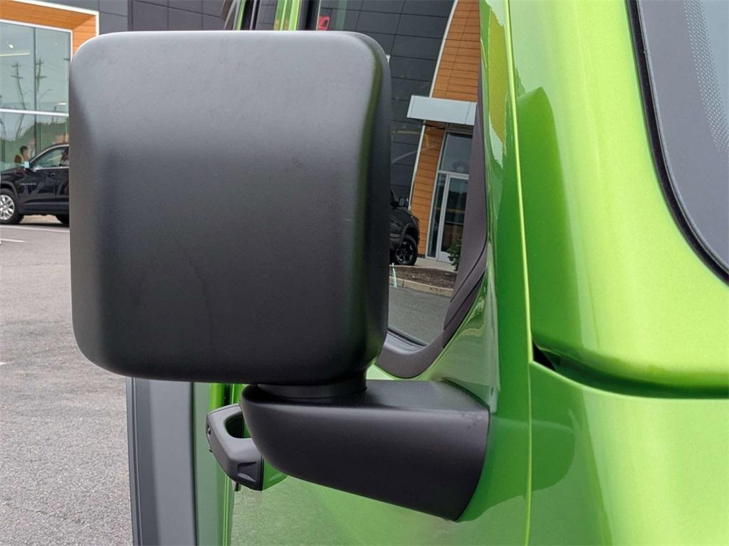 new 2025 Jeep Wrangler 4xe car