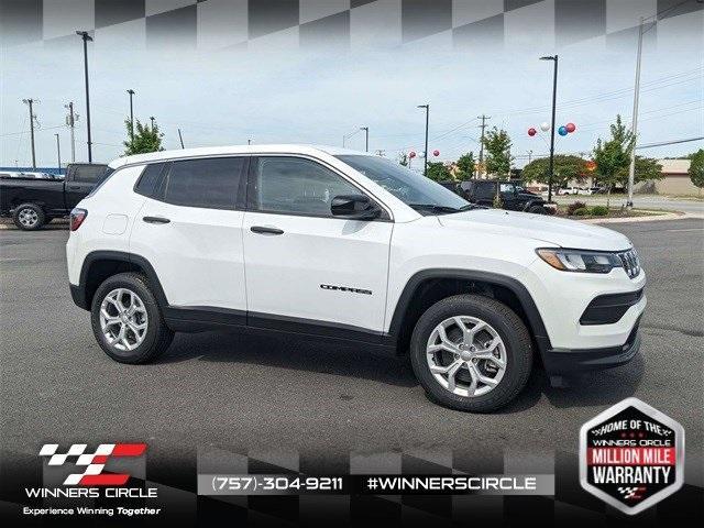 new 2024 Jeep Compass car, priced at $22,996