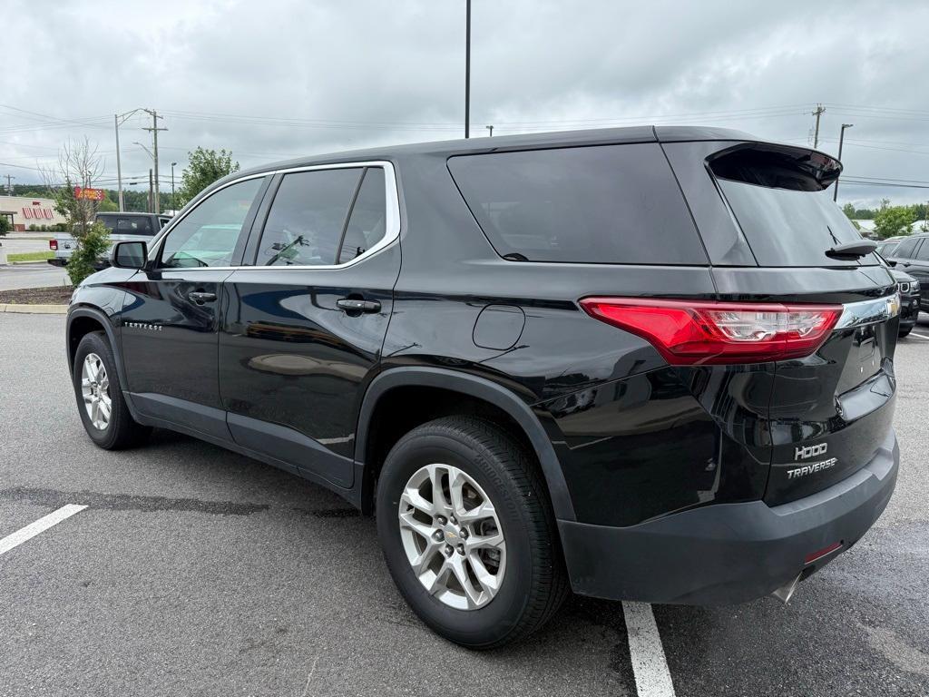 used 2021 Chevrolet Traverse car, priced at $25,878