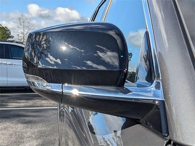 used 2023 Jeep Grand Cherokee car, priced at $37,875