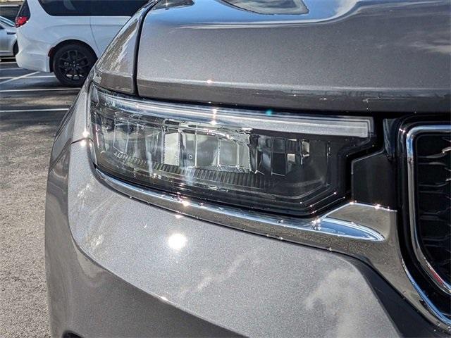 used 2023 Jeep Grand Cherokee car, priced at $37,875