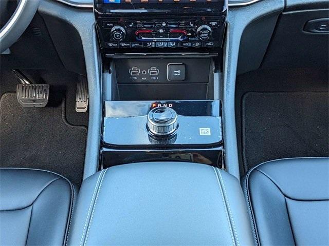 used 2023 Jeep Grand Cherokee car, priced at $37,875