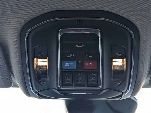 used 2023 Jeep Grand Cherokee car, priced at $37,875