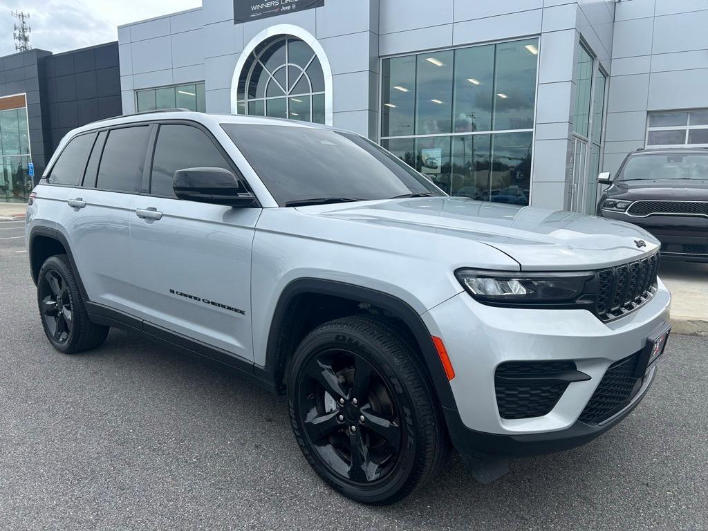 used 2023 Jeep Grand Cherokee car, priced at $29,960