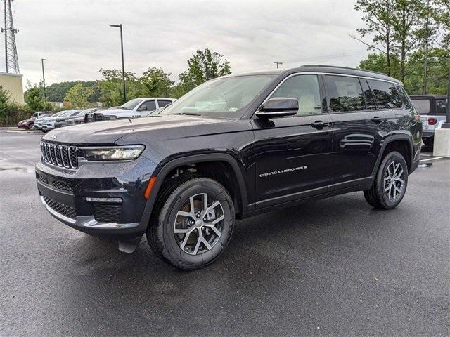 new 2024 Jeep Grand Cherokee L car, priced at $39,705