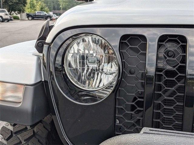 used 2022 Jeep Gladiator car, priced at $35,885