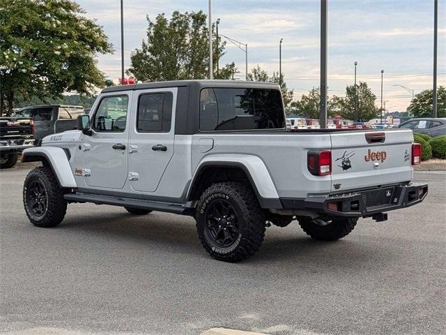 used 2022 Jeep Gladiator car, priced at $35,885