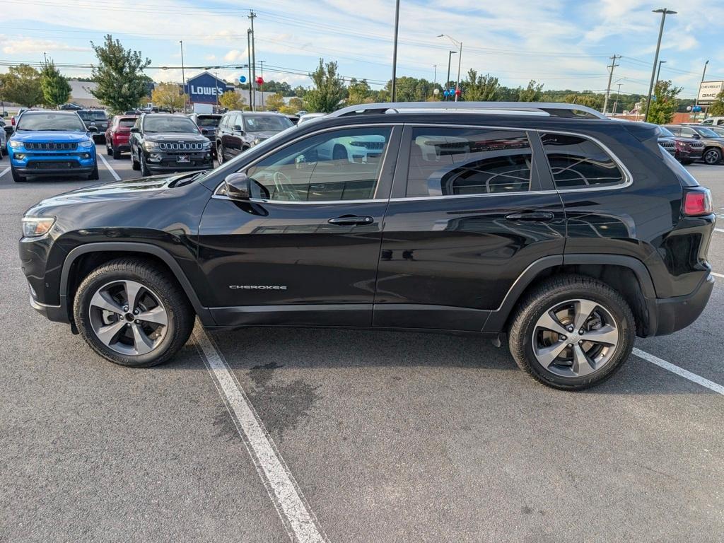 used 2019 Jeep Cherokee car, priced at $18,379