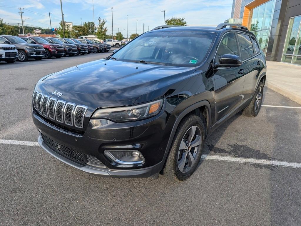 used 2019 Jeep Cherokee car, priced at $18,379