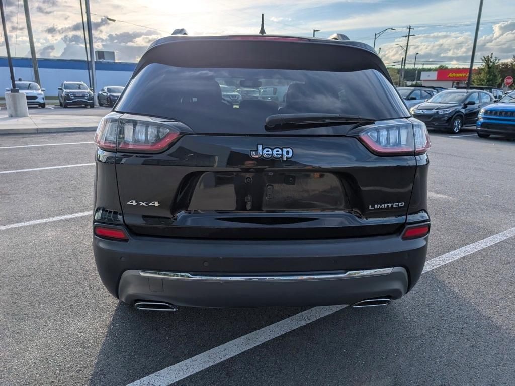 used 2019 Jeep Cherokee car, priced at $18,379