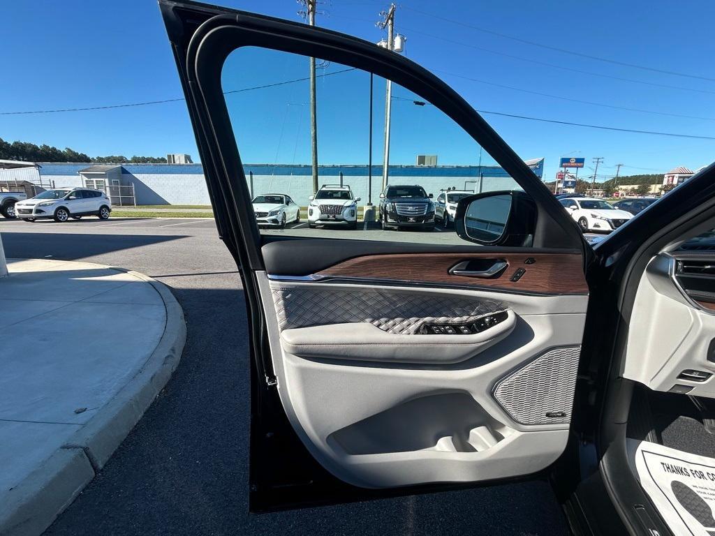 used 2023 Jeep Grand Cherokee car, priced at $43,840