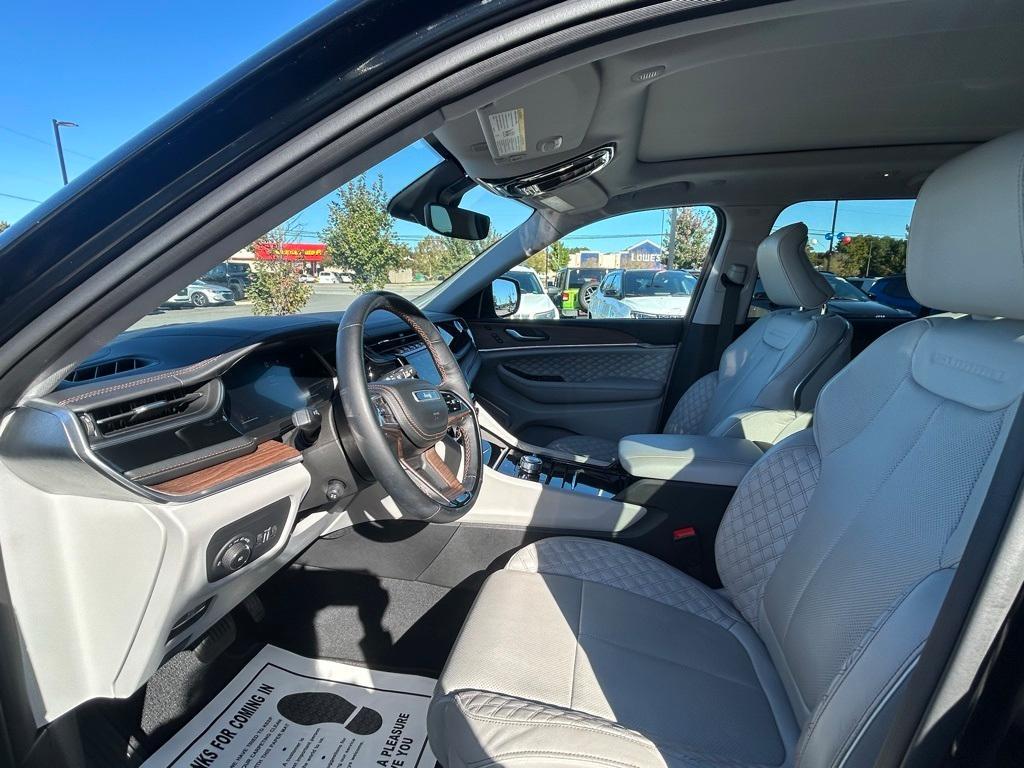 used 2023 Jeep Grand Cherokee car, priced at $43,840