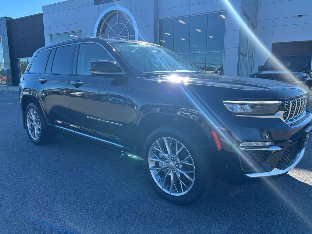 used 2023 Jeep Grand Cherokee car, priced at $43,840