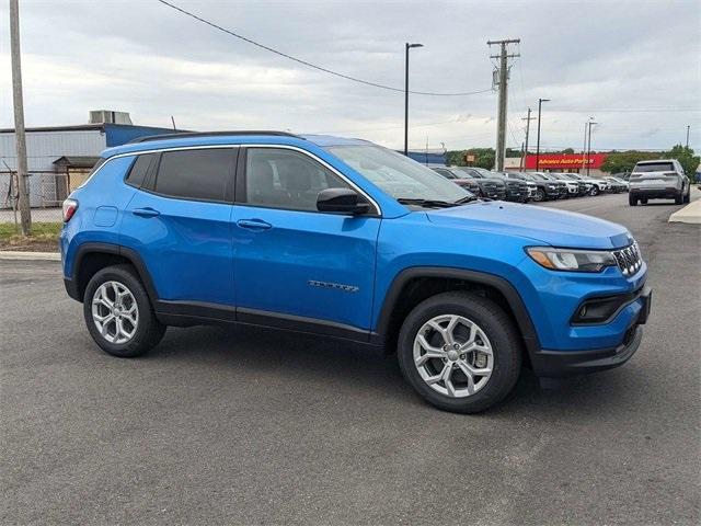 new 2024 Jeep Compass car, priced at $25,406