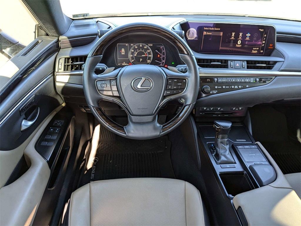 used 2019 Lexus ES 350 car, priced at $28,775