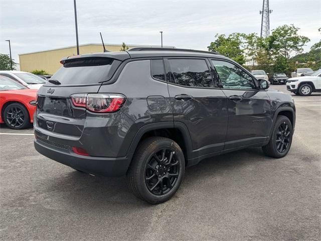 new 2024 Jeep Compass car, priced at $26,072