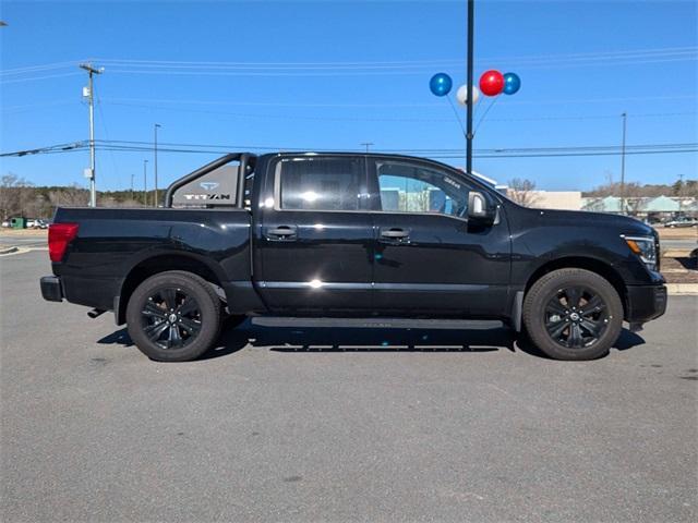 used 2023 Nissan Titan car, priced at $40,000