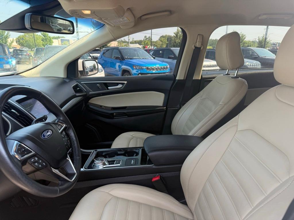 used 2020 Ford Edge car, priced at $16,549