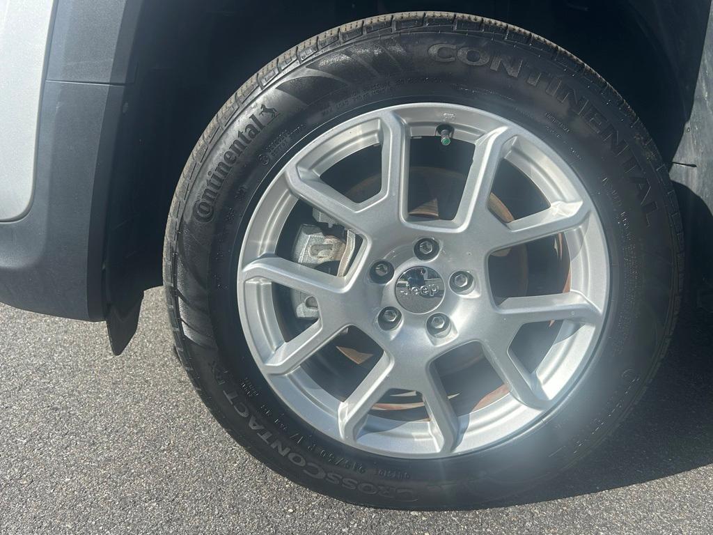 used 2021 Jeep Renegade car, priced at $17,910