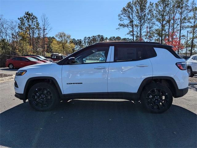 new 2024 Jeep Compass car, priced at $26,519