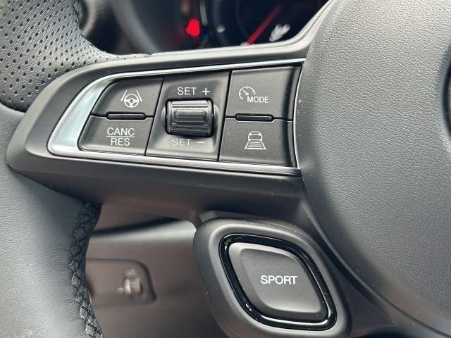 new 2023 Dodge Hornet car