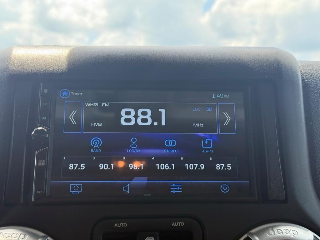 used 2016 Jeep Wrangler Unlimited car, priced at $22,115