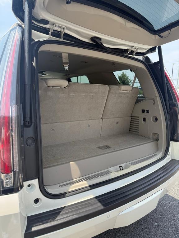 used 2015 Cadillac Escalade car, priced at $24,494