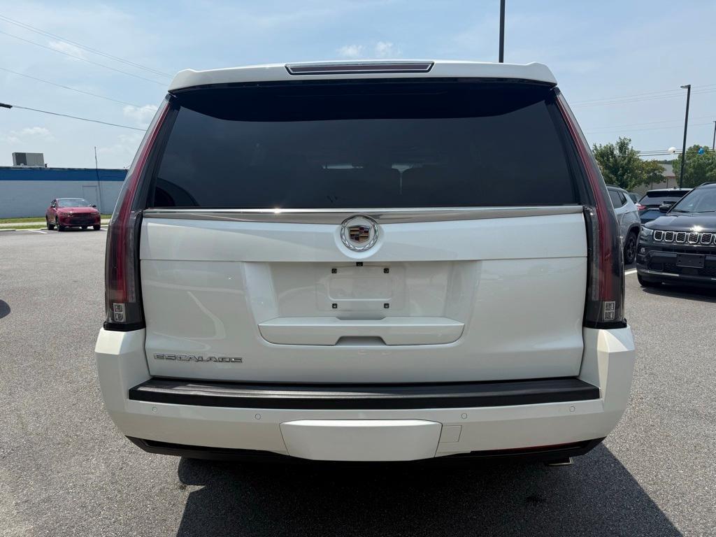 used 2015 Cadillac Escalade car, priced at $24,494