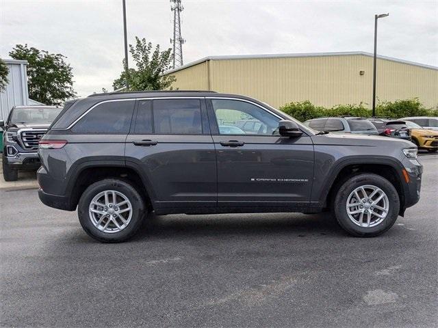 new 2024 Jeep Grand Cherokee car, priced at $33,833