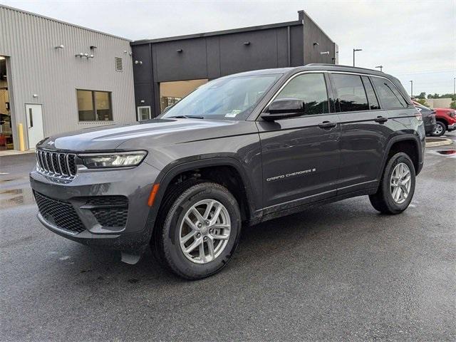 new 2024 Jeep Grand Cherokee car, priced at $33,833