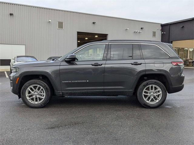 new 2024 Jeep Grand Cherokee car, priced at $35,001