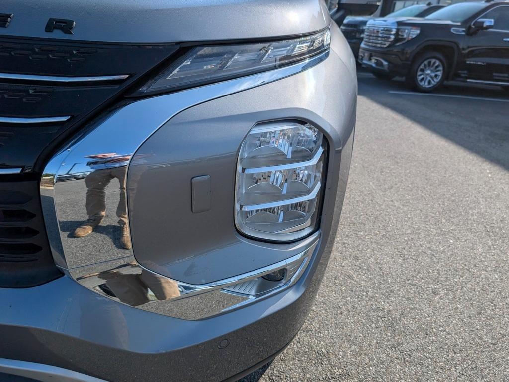 used 2022 Mitsubishi Outlander car, priced at $23,970