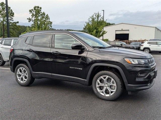 new 2024 Jeep Compass car, priced at $25,386