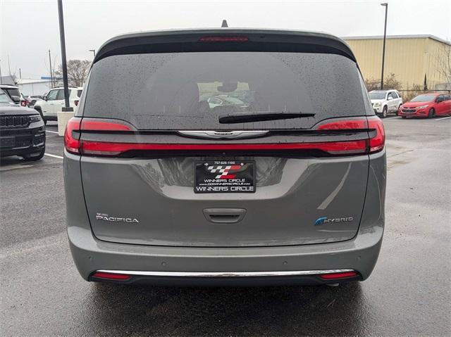 used 2022 Chrysler Pacifica Hybrid car, priced at $44,220