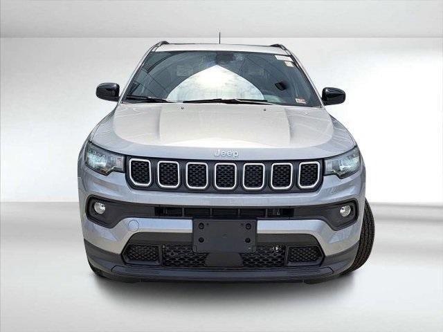 new 2023 Jeep Compass car, priced at $31,877