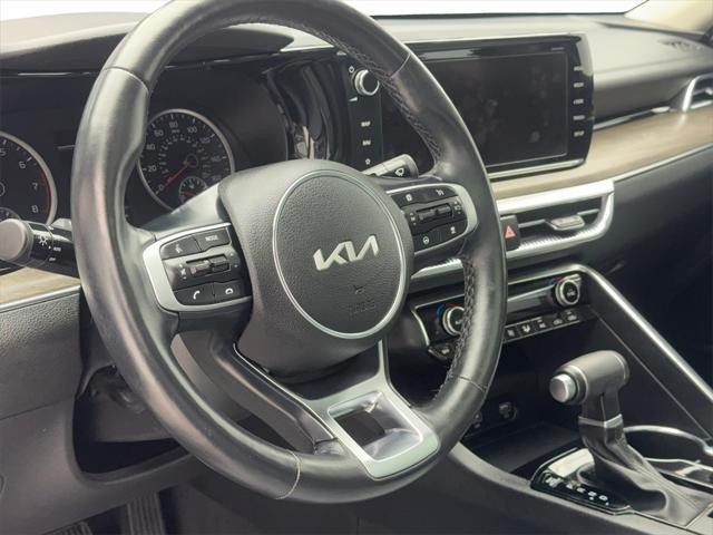 used 2024 Kia K5 car, priced at $28,290