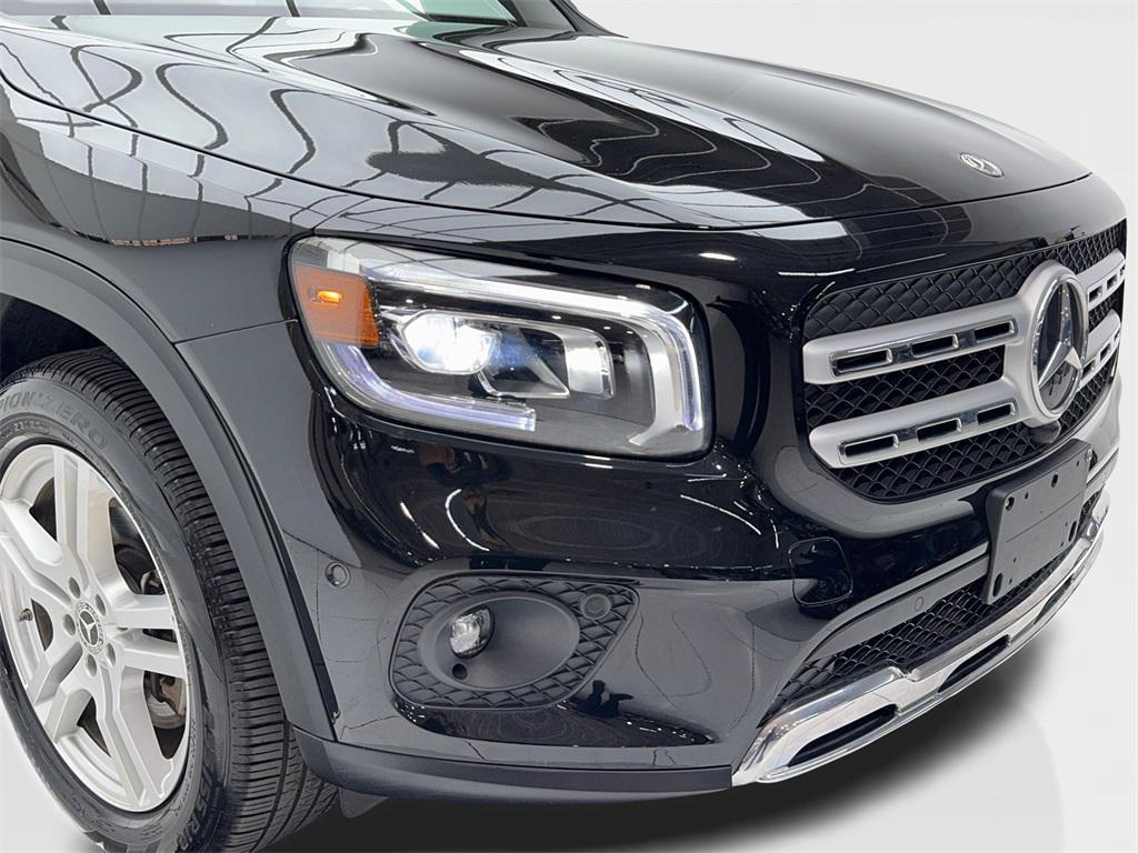 used 2023 Mercedes-Benz GLB 250 car, priced at $28,990