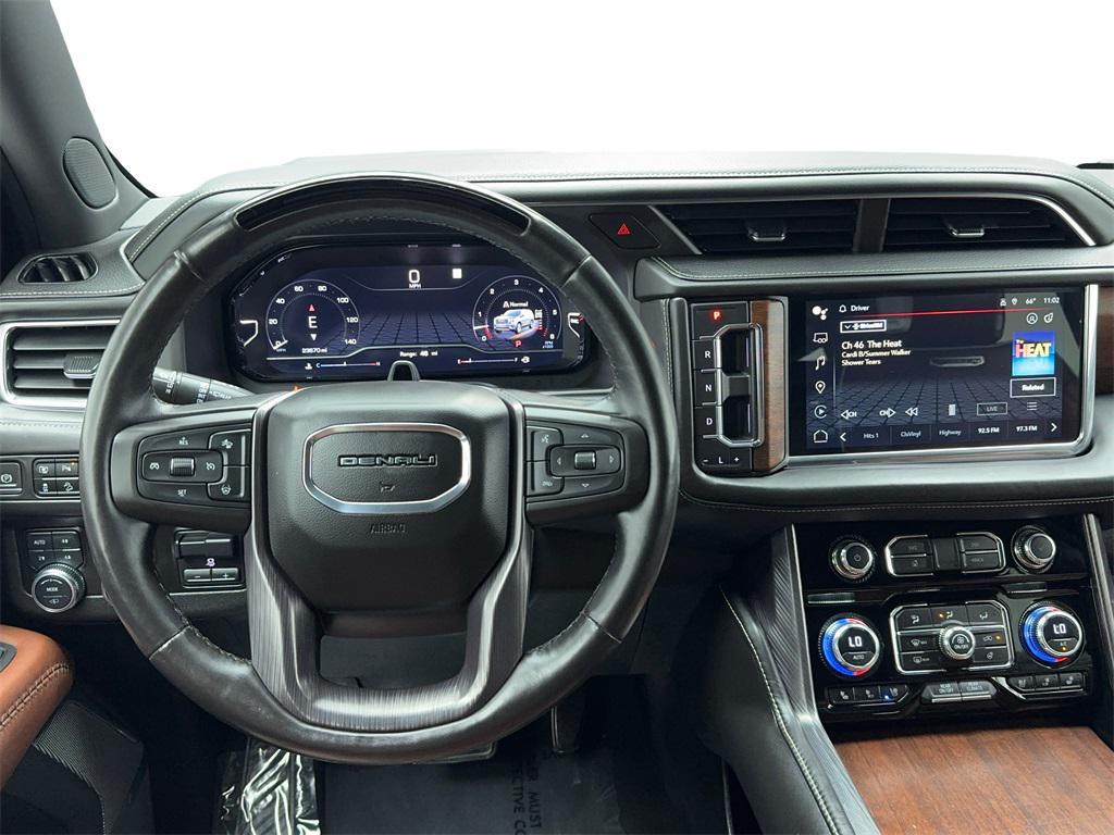 used 2023 GMC Yukon XL car, priced at $73,290