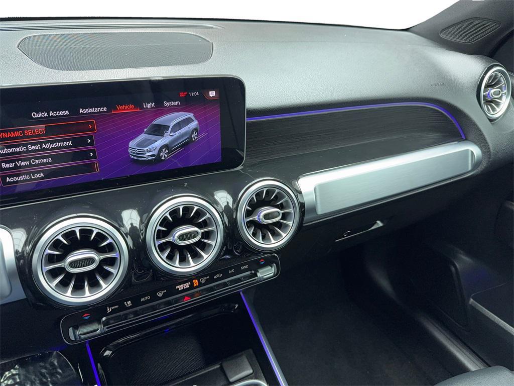 used 2021 Mercedes-Benz GLB 250 car, priced at $25,880