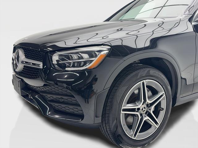 used 2021 Mercedes-Benz GLC 300 car, priced at $24,290