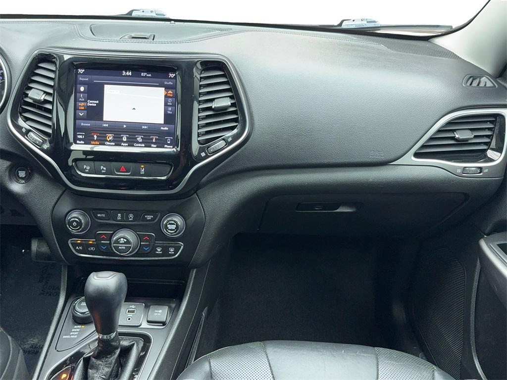 used 2019 Jeep Cherokee car, priced at $13,490